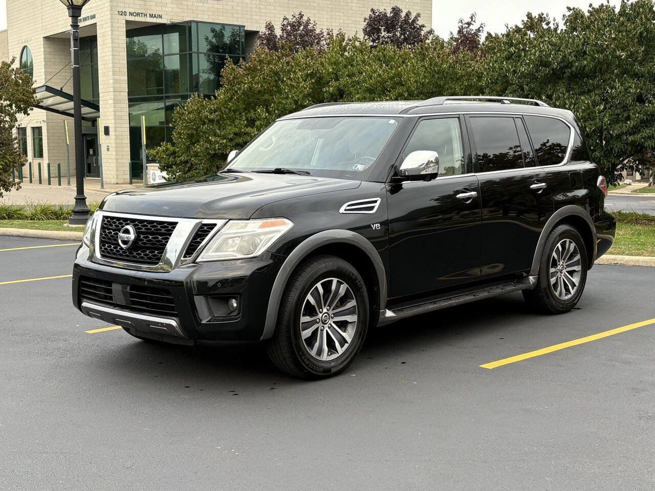 Used 2019 Nissan Armada SL w/ Premium Package AWD/4WD image 1