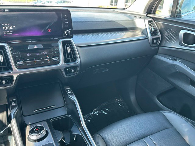 Used 2023 Kia Sorento EX AWD/4WD image 18
