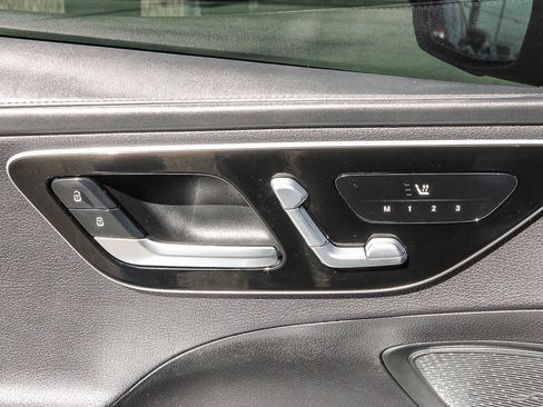 Used 2023 Mercedes-Benz C 300 Sedan image 20