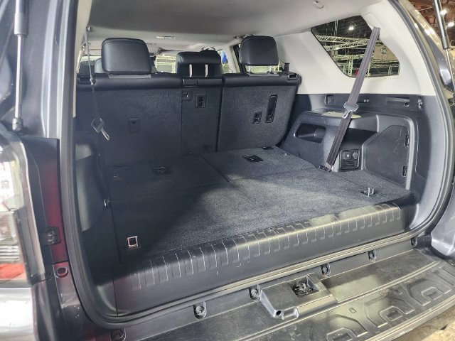 Used 2021 Toyota 4Runner SR5 Premium w/ Moonroof Package AWD/4WD image 10