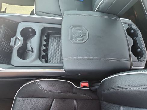 New 2026 RAM 3500 Laramie AWD/4WD image 20