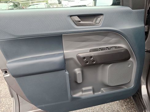 New 2025 Ford Maverick XLT w/ XLT Luxury Package image 9