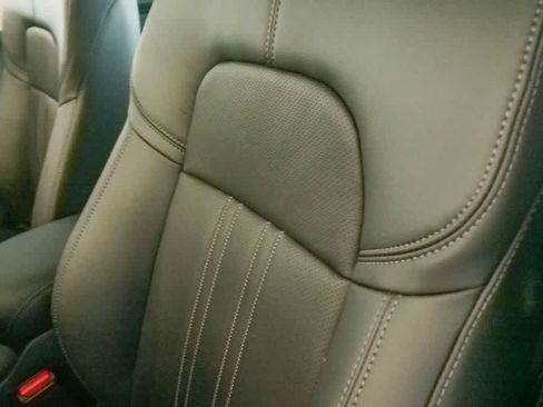 New 2027 Honda HR-V EX-L image 15