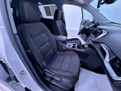 Used 2024 GMC Terrain SLE w/ Driver Convenience Package FWD image 35