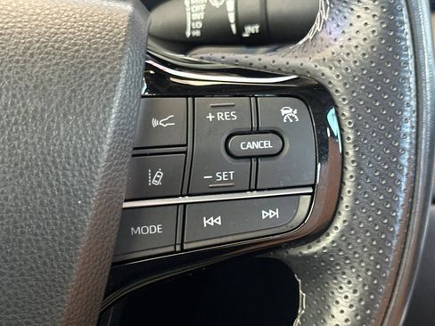Certified 2021 Toyota Mirai w/ Advanced Technology Package RWD image 28