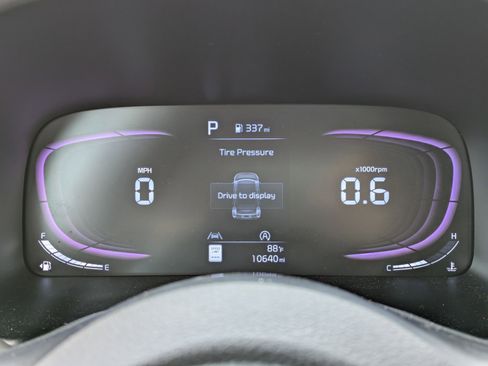 Certified 2023 Kia Soul LX w/ LX Technology Package FWD image 21