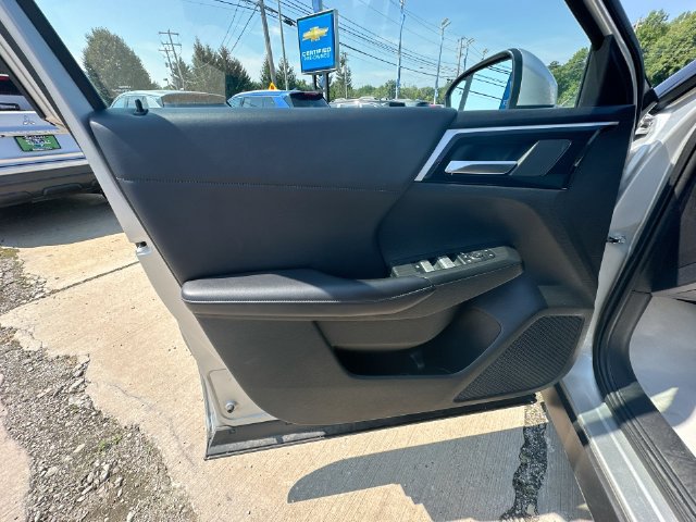 Used 2024 Mitsubishi Outlander SE AWD/4WD image 32