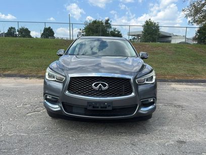Used 2017 INFINITI QX60 Luxe w/ Premium Plus Package
