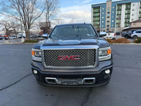 Used 2014 GMC Sierra 1500 Denali w/ Suspension Package, Off-Road image 2