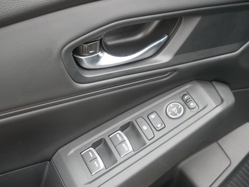 Certified 2023 Honda Accord EX image 19
