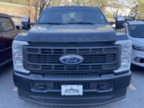 Used 2024 Ford F350 XL image 10