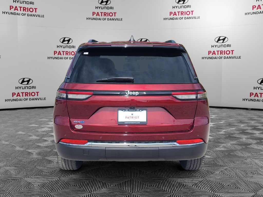 Used 2024 Jeep Grand Cherokee Limited 4xe AWD/4WD image 4