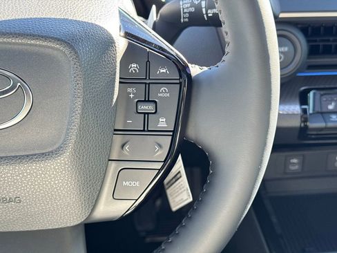 New 2026 Toyota Prius XLE image 21