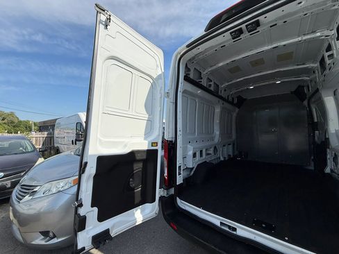 Used 2023 Ford Transit 250 148 High Roof AWD w/ Upfitter Package image 42