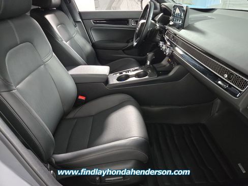 Certified 2025 Honda Civic Sport Touring image 21