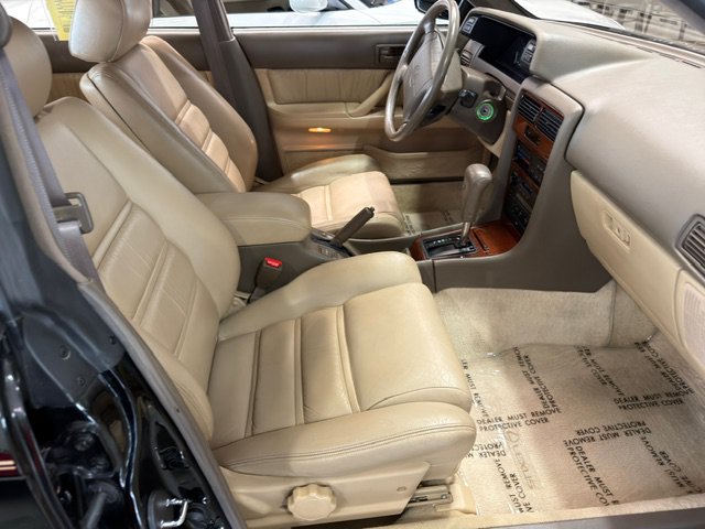 Used 1990 Lexus ES 250 FWD image 10