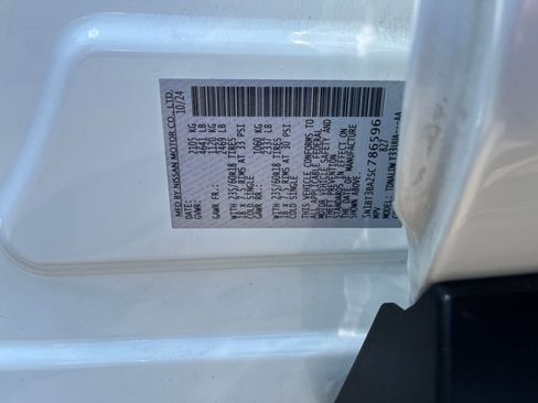 Used 2025 Nissan Rogue SV FWD image 31