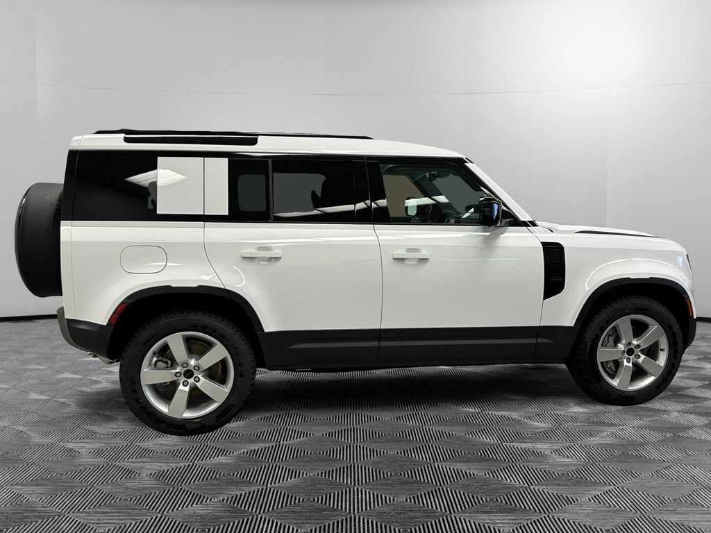 New 2026 Land Rover Defender 110 S AWD/4WD image 6