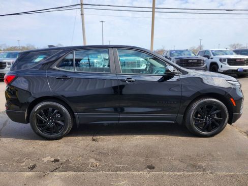 Used 2023 Chevrolet Equinox LS w/ Midnight Edition image 6