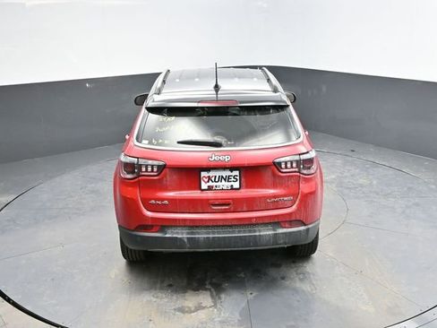 Used 2024 Jeep Compass Limited image 38