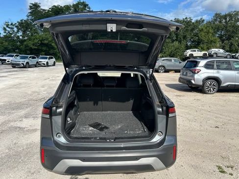 Used 2025 Volkswagen Tiguan S FWD image 7