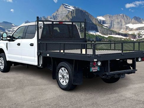 Used 2019 Ford F350 XLT w/ Camper Package AWD/4WD image 13