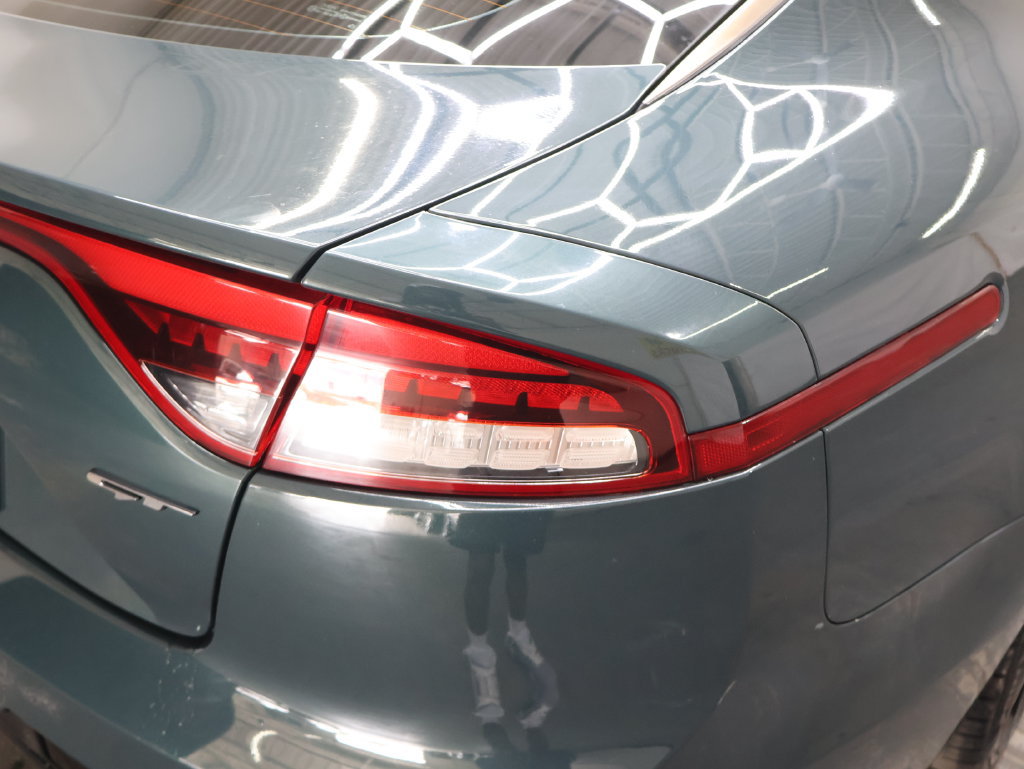 Used 2022 Kia Stinger GT1 RWD image 32