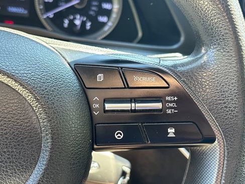 Used 2021 Hyundai Sonata SE w/ Cargo Package FWD image 17