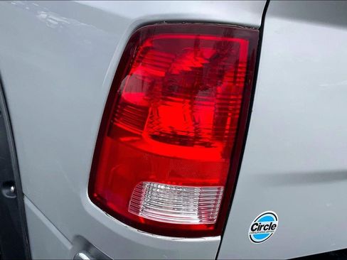 Used 2017 RAM 2500 SLT image 26