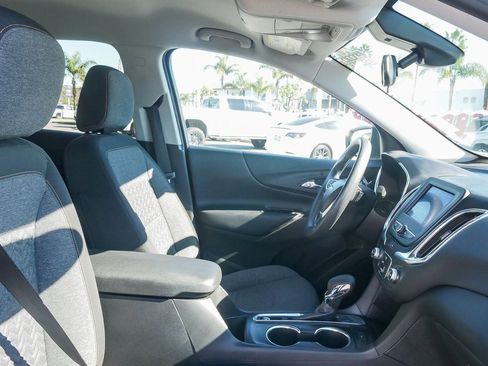 Used 2023 Chevrolet Equinox LT w/ LPO, Floor Liner Package image 16