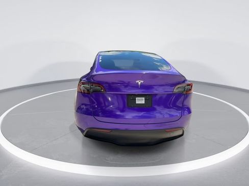 Used 2023 Tesla Model Y Long Range AWD/4WD image 7