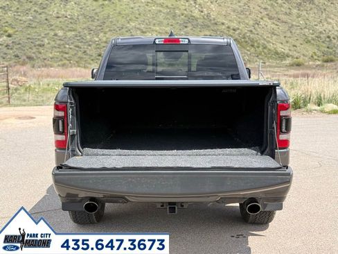 Used 2022 RAM 1500 Laramie AWD/4WD image 5