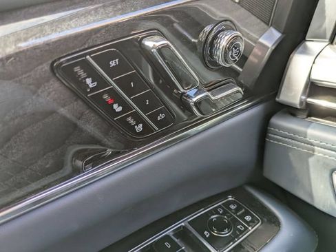 Used 2025 Cadillac Escalade IQ Sport 2 AWD/4WD image 19