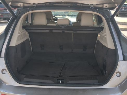 Used 2018 Lincoln MKC Select w/ Select Plus Package AWD/4WD image 22