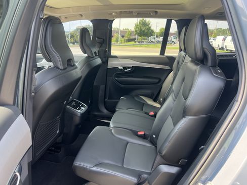 Used 2023 Volvo XC90 B5 Core AWD/4WD image 31