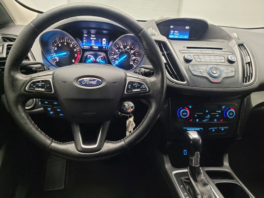 Used 2018 Ford Escape SE w/ SE Sport Appearance Package FWD image 22