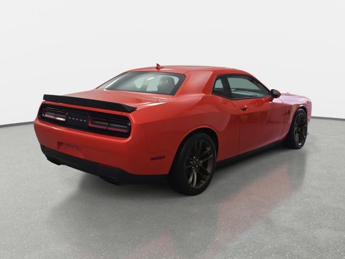 Used 2023 Dodge Challenger SRT Hellcat w/ Driver Convenience Group image 5