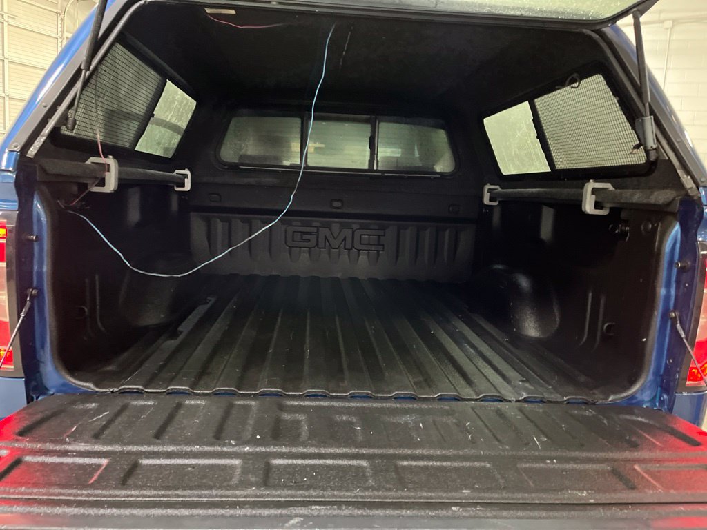 Used 2018 GMC Sierra 1500 SLT AWD/4WD image 29