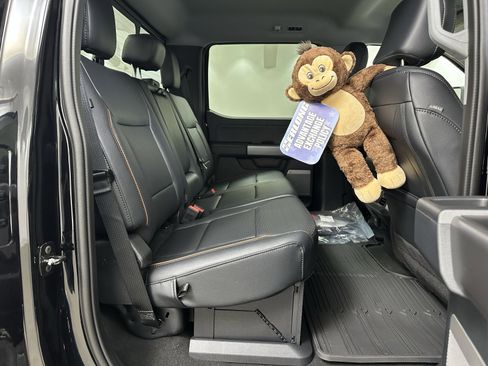 New 2025 Ford F250 Lariat w/ Lariat Ultimate Package image 18