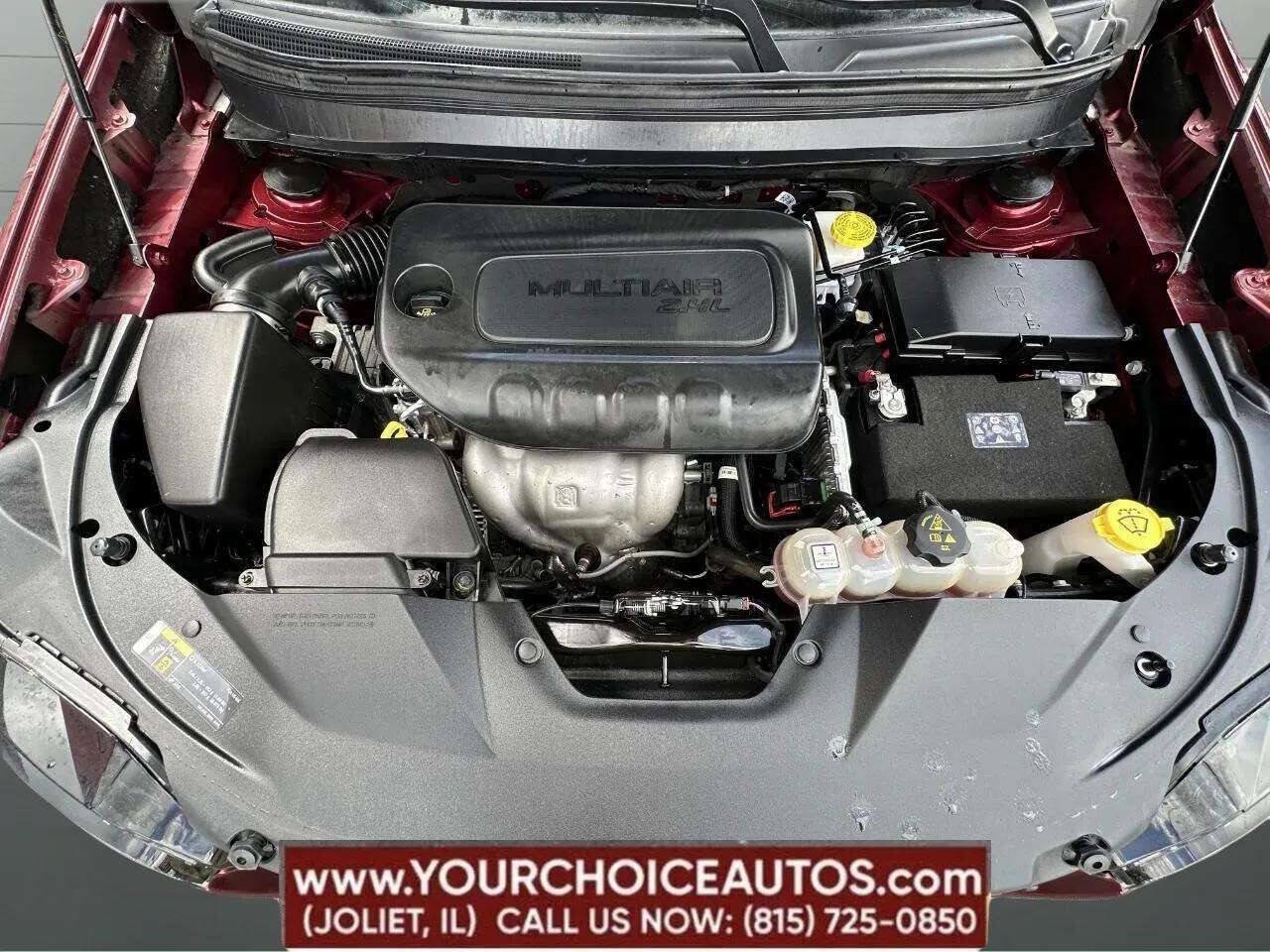 Used 2021 Jeep Cherokee Latitude Plus FWD image 19