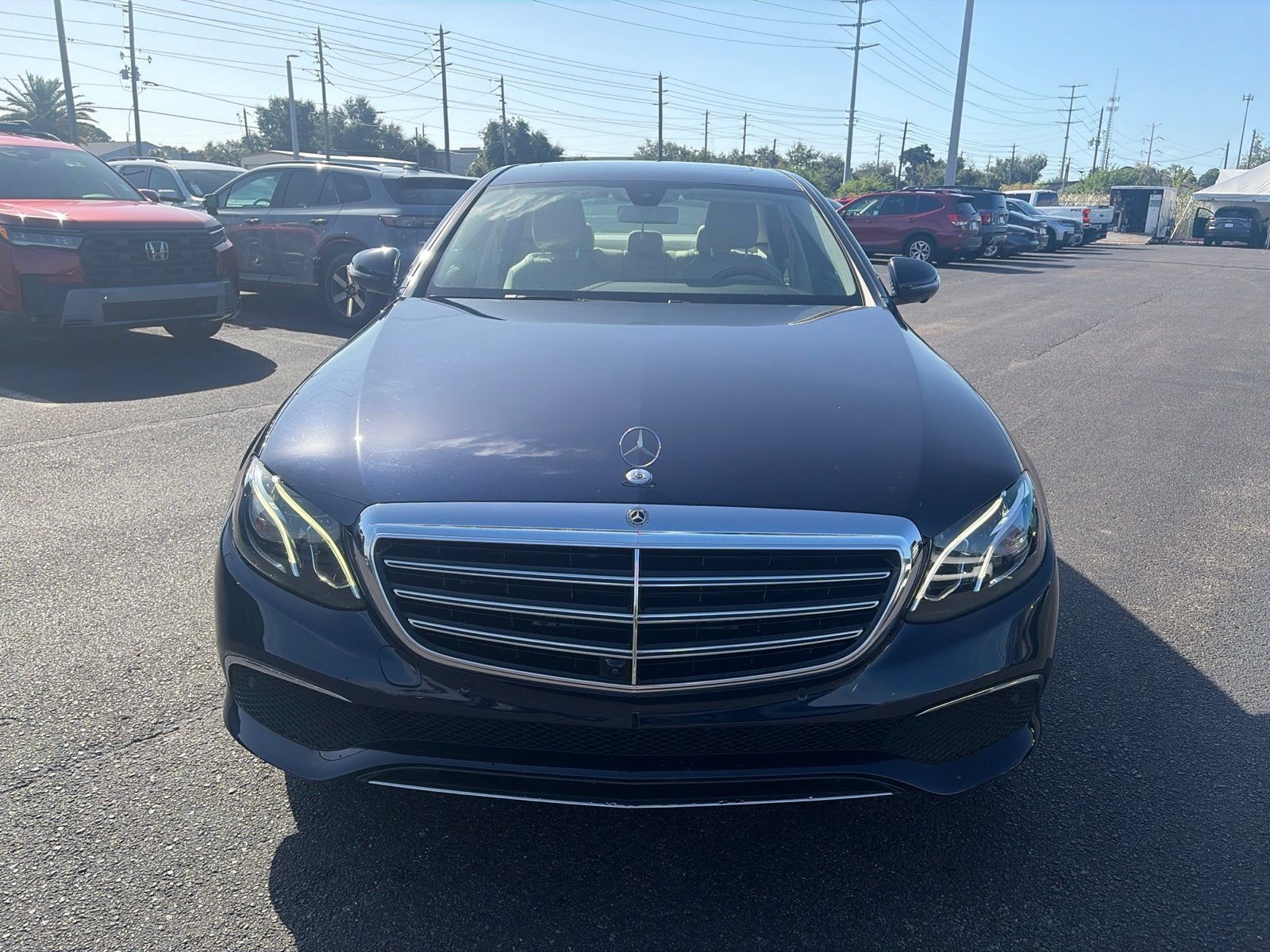 Used 2020 Mercedes-Benz E 350 4MATIC Sedan image 2