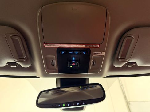 Used 2021 Toyota Camry XSE image 19