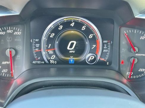 Used 2015 Chevrolet Corvette Stingray Convertible w/ Carbon Flash Badge Package RWD image 16