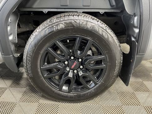 Used 2024 GMC Sierra 1500 Elevation w/ LPO, Elevation Black Package image 11