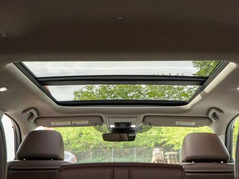 New 2025 Honda Pilot Elite image 14