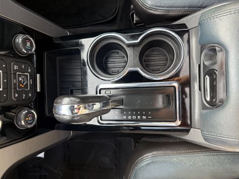 Used 2014 Ford F150 Limited image 18