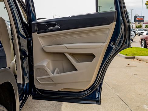 Used 2022 Volkswagen Atlas SE image 34