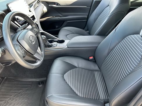 Used 2024 Toyota Camry SE w/ Audio Upgrade Package image 19