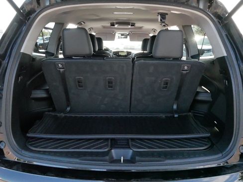 Used 2019 Honda Pilot Touring image 18