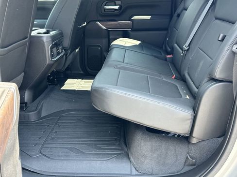 Used 2022 GMC Sierra 2500 SLT image 21